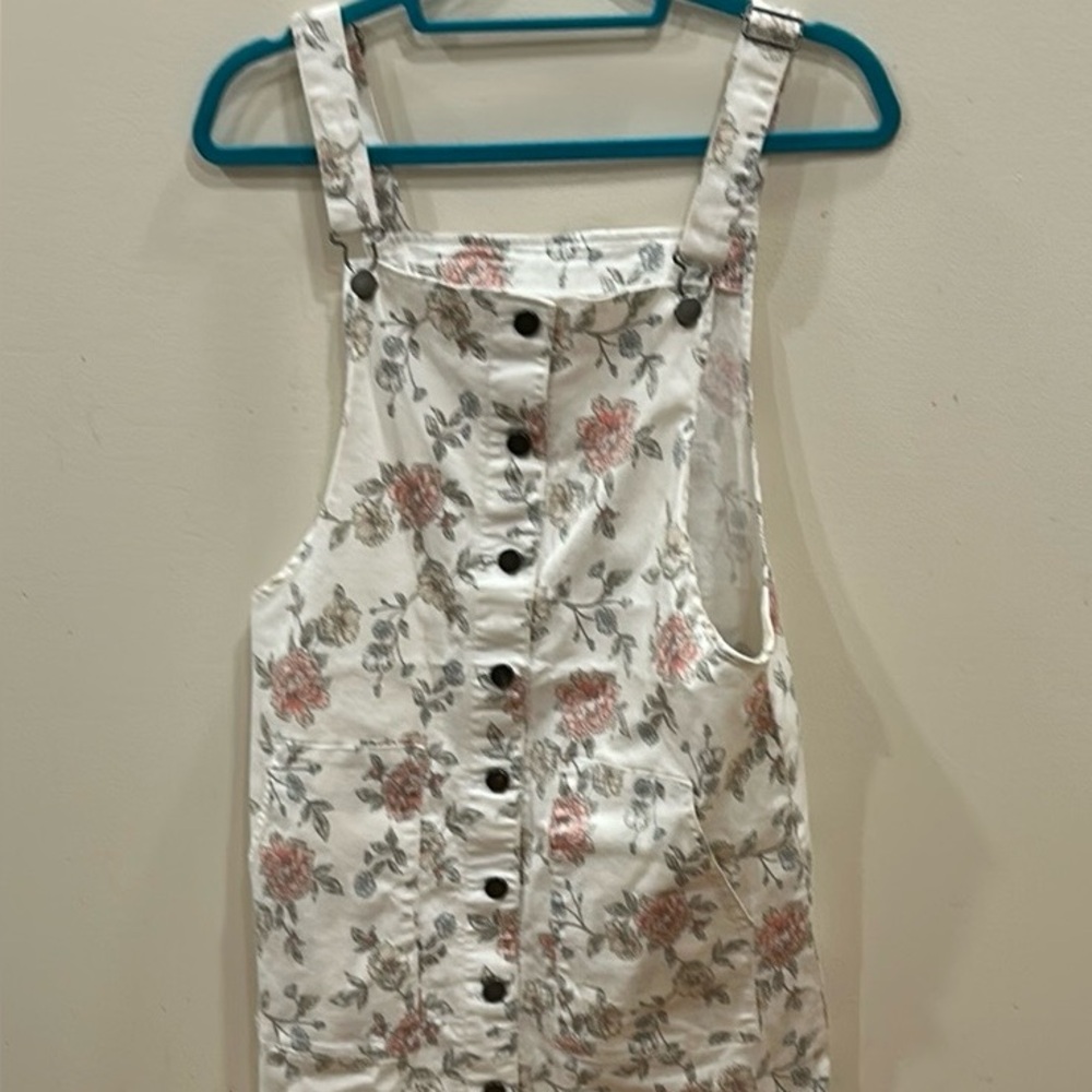 “Tinseltown” Overalls Floral Dress size L (juniors)